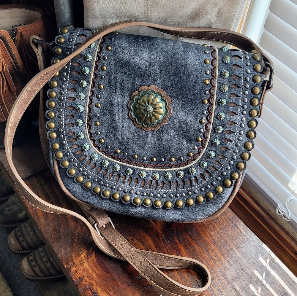 Montana West crossbody purse
